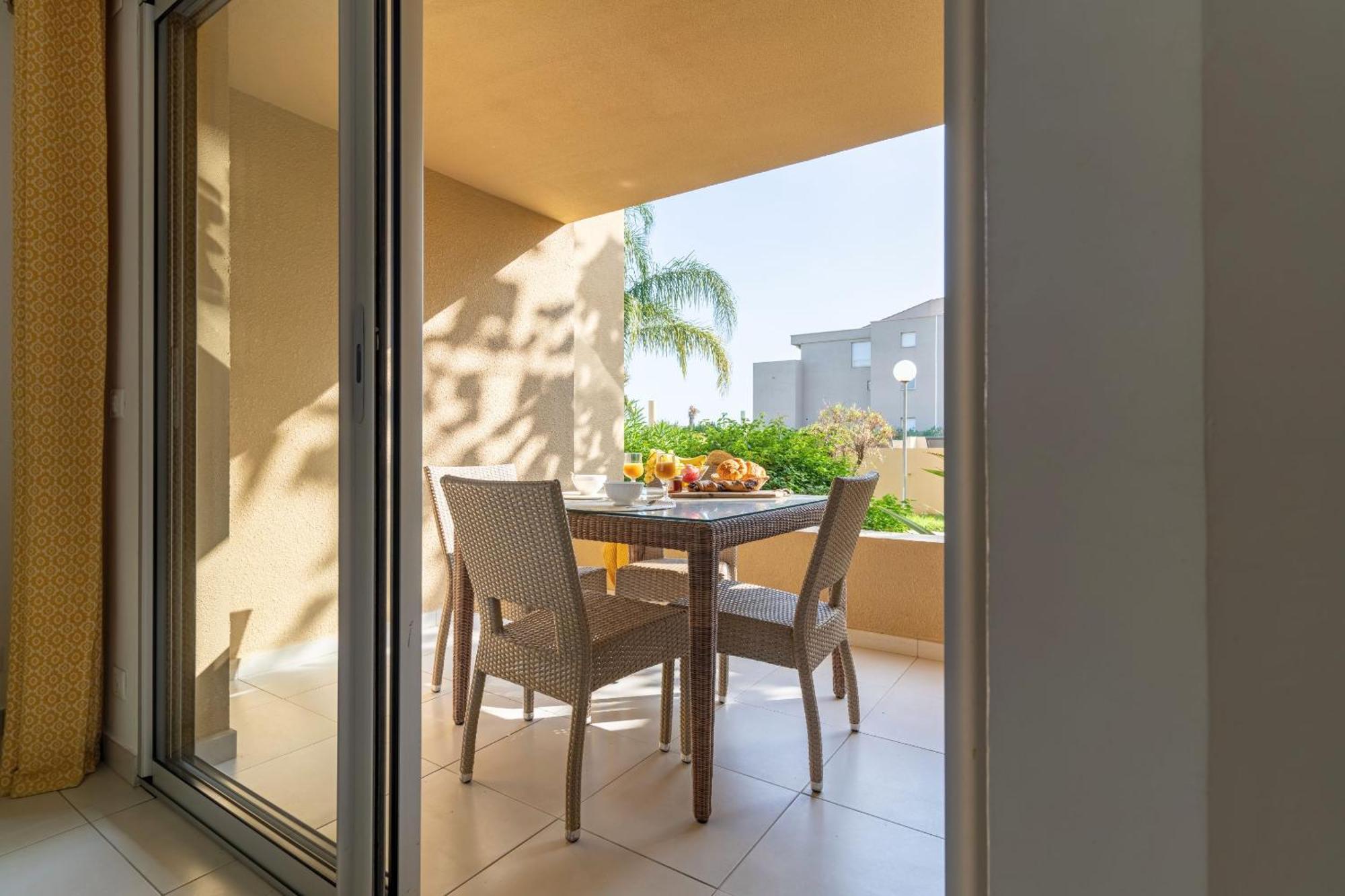 Residence Marina Bianca Santa-Lucia-di-Moriani Εξωτερικό φωτογραφία