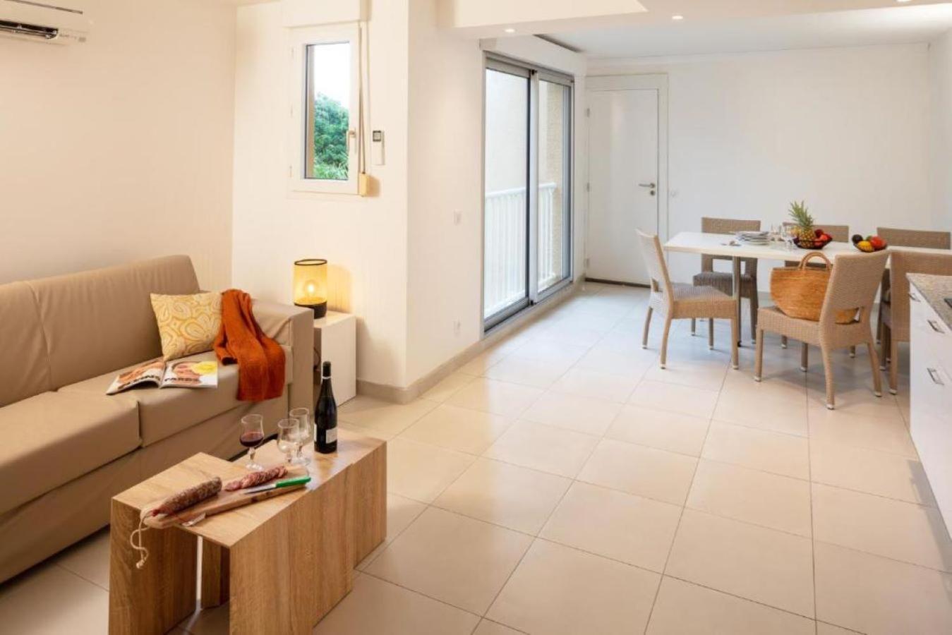Residence Marina Bianca Santa-Lucia-di-Moriani Εξωτερικό φωτογραφία
