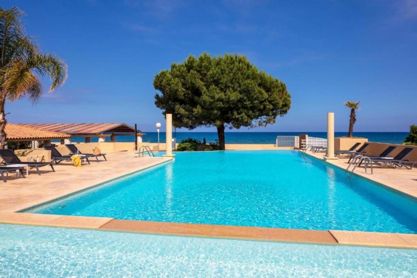 Residence Marina Bianca Santa-Lucia-di-Moriani Εξωτερικό φωτογραφία